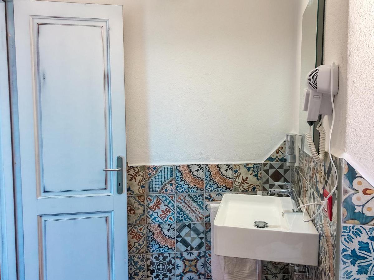 Panoramic Rooms Fora E ' Muros With Sea View Common Terrace , Ammentos Posada المظهر الخارجي الصورة